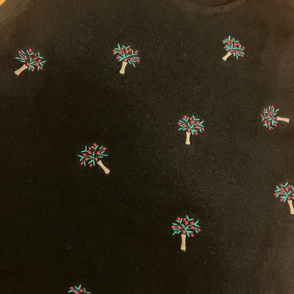 Vintage Black Sweater Set with Holiday Palm Trees - Picture 5 of 10